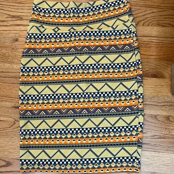 LuLaRoe Dresses & Skirts - LuLaRoe Skirt‼️